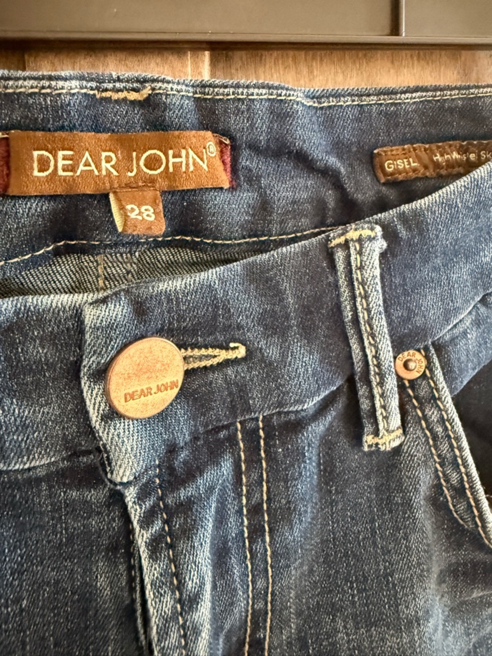 Dear John Gisele Brooklyn Wash Denim Jeans. Women’s